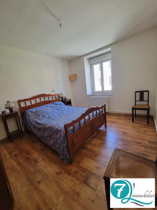 Maison - 122 m² - 6 pièces