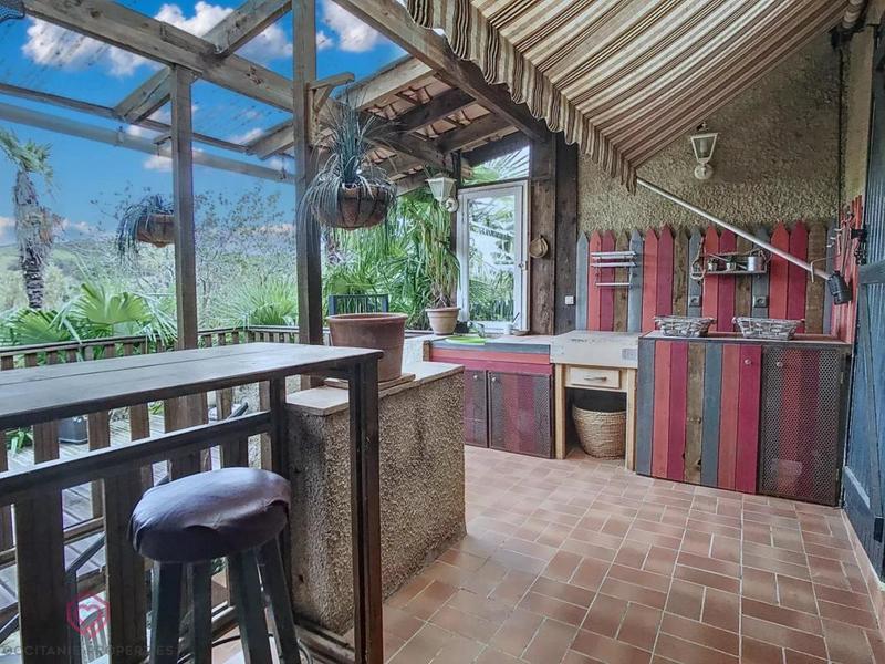 Maison en pierre - 170 m² - 5 pièces