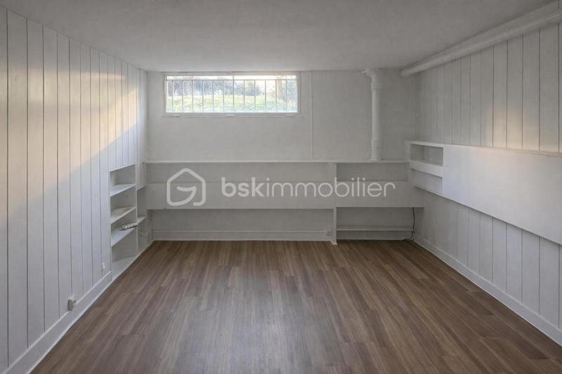 Bureau - 180 m² - 6 pièces