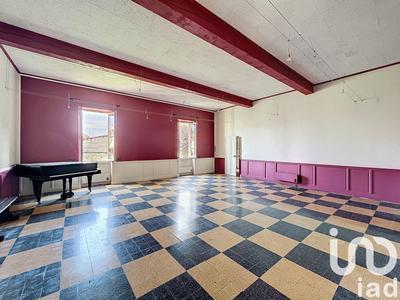 Maison - 210 m² - 5 pièces