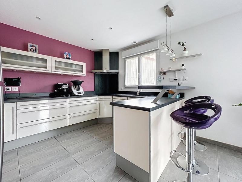 Maison - 112 m² - 5 pièces