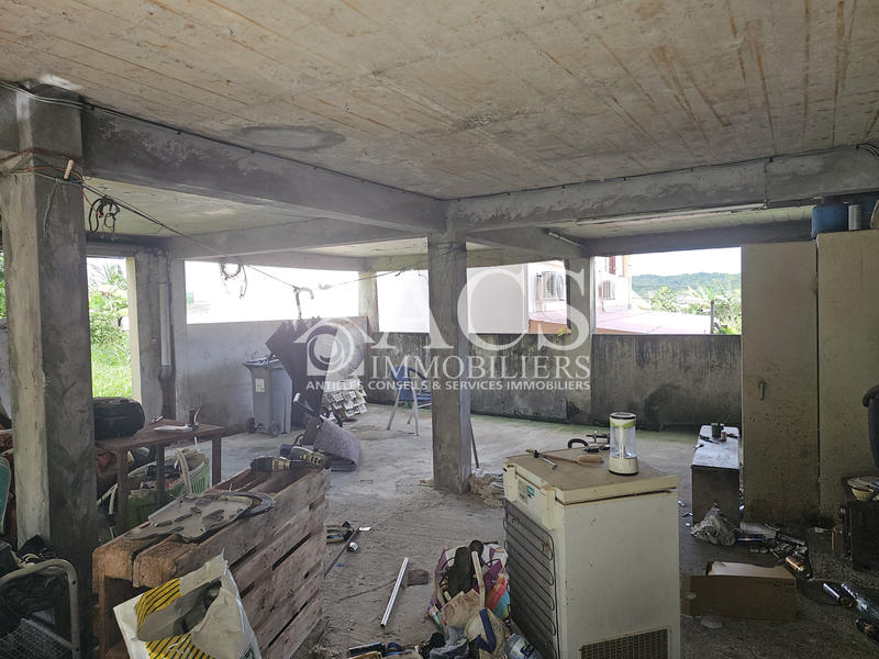 Maison - 176 m² - 7 pièces