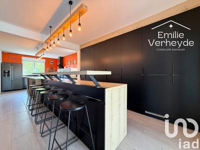 Maison - 213 m² - 7 pièces