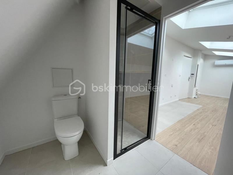 Studio - 24 m² - 1 pièce