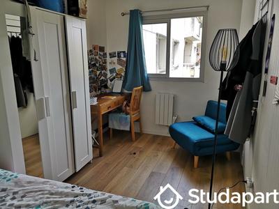 Chambre - 11 m² - 1 pièce