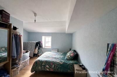 Maison de ville - 68 m² - 4 pièces