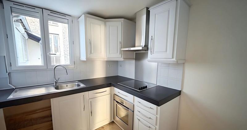 Appartement - 100 m² - 4 pièces