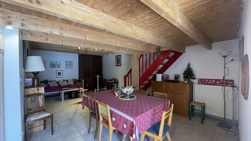 Maison - 157 m² - 4 pièces
