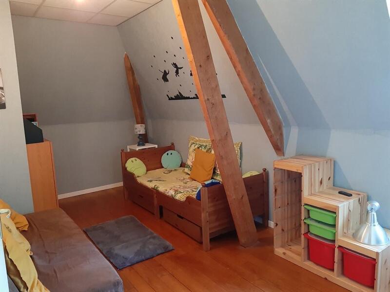 Maison - 330 m² - 12 pièces