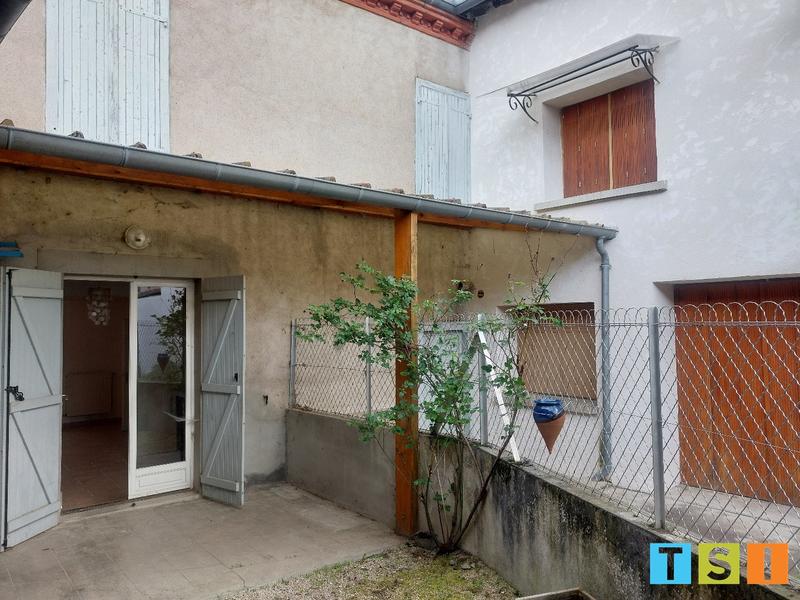 Maison - 217 m² - 7 pièces
