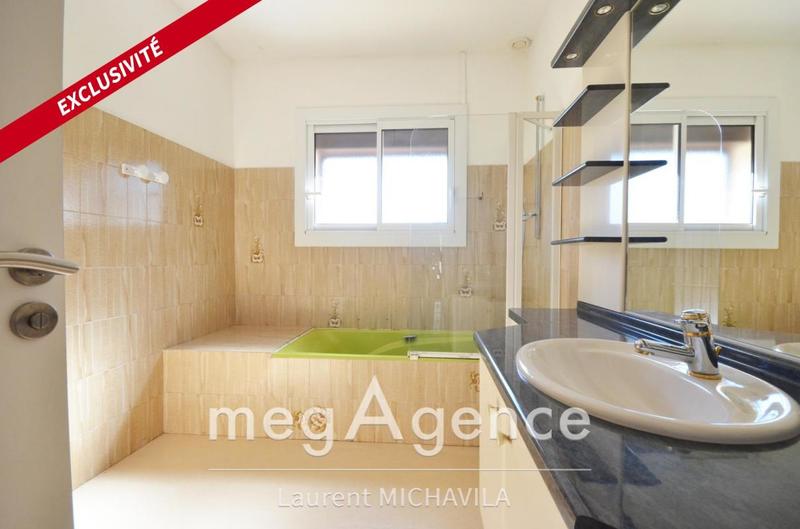 Maison - 105 m² - 4 pièces