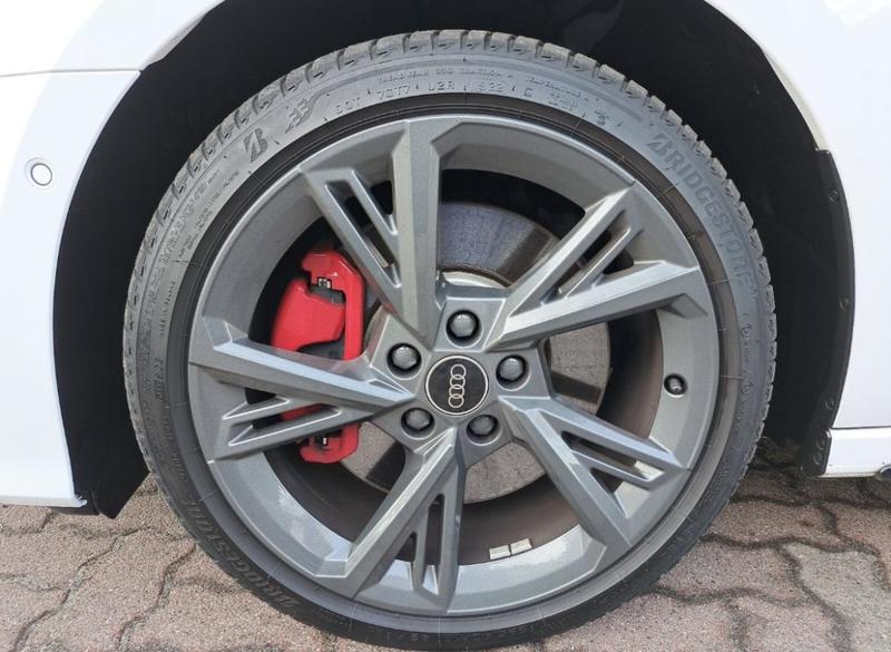 Audi A3 sportback 45 TFSIe 245 s-Line Hybride Rechargeable / Regulateur de Distance Coffre Elec Carplay Android Auto