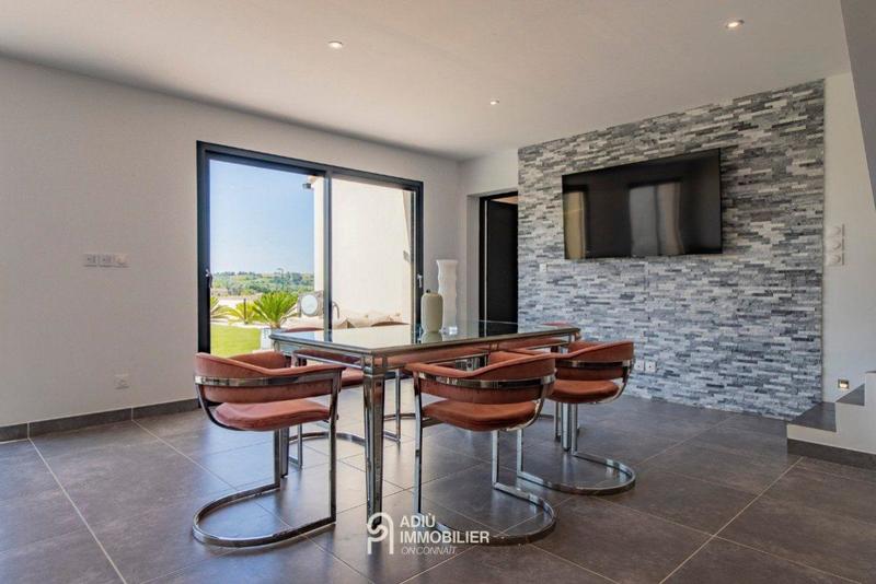 Villa - 145 m² - 5 pièces