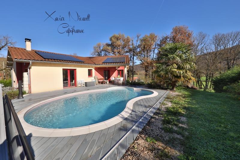 Maison - 187 m² - 7 pièces