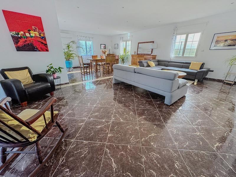 Maison - 156 m² - 5 pièces