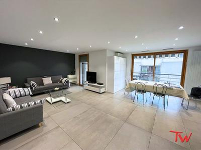 Appartement - 133 m² - 5 pièces