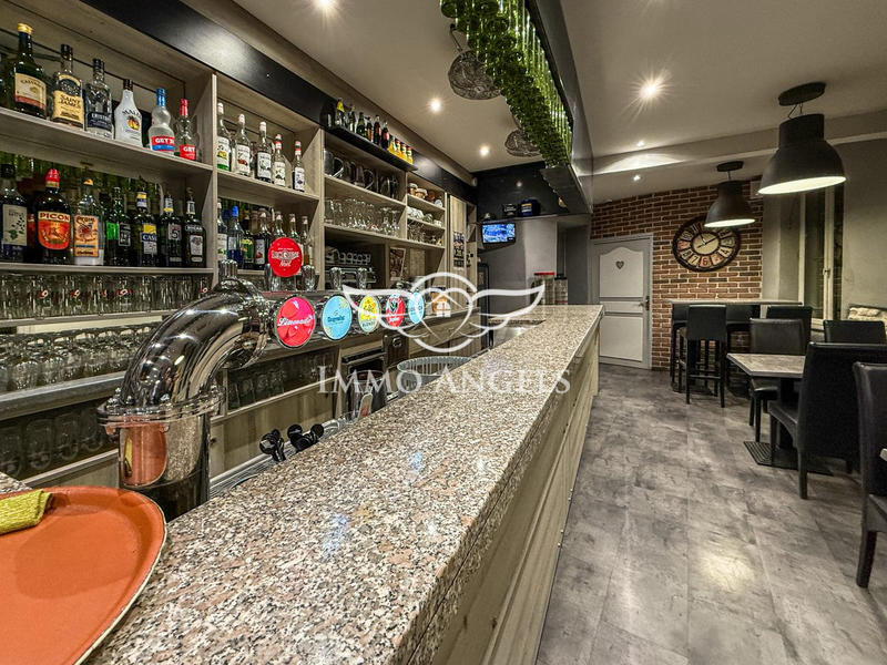 Fonds de commerce - Hôtellerie / Restauration - 220 m²