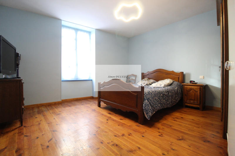 Duplex - 121 m² - 6 pièces