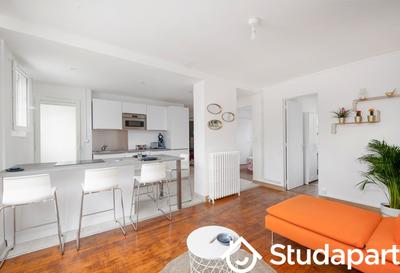 Chambre - 14 m² - 1 pièce