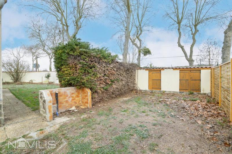 Maison - 104 m² - 4 pièces