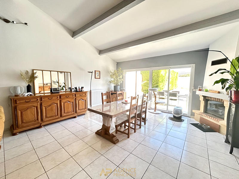 Maison - 141 m² - 6 pièces