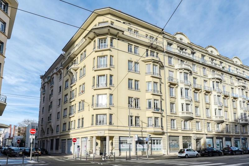 Appartement - 141 m² - 6 pièces