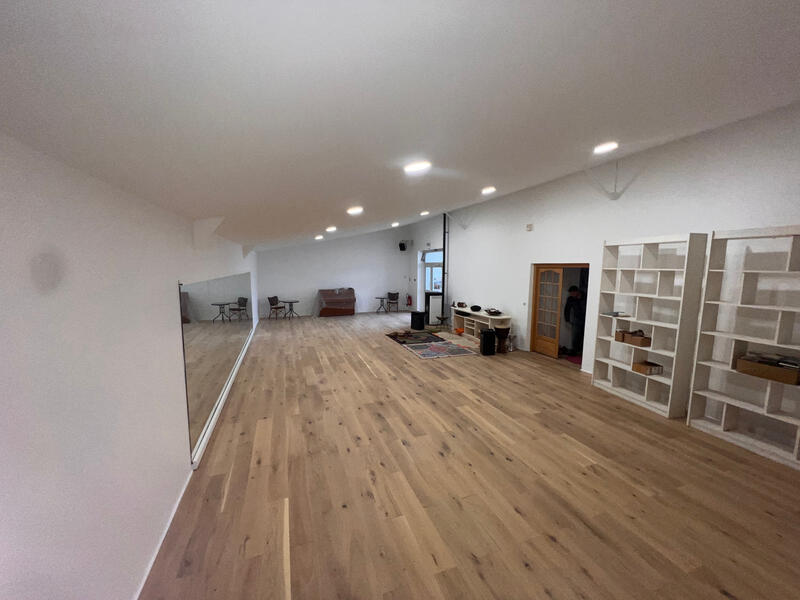 Local commercial - 120 m²