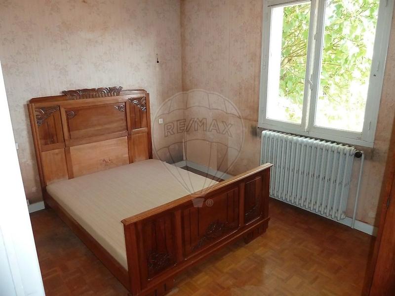 Maison - 77 m² - 5 pièces