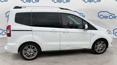 Ford Tourneo Courier 5 1.5 TDCi 100 Titanium
