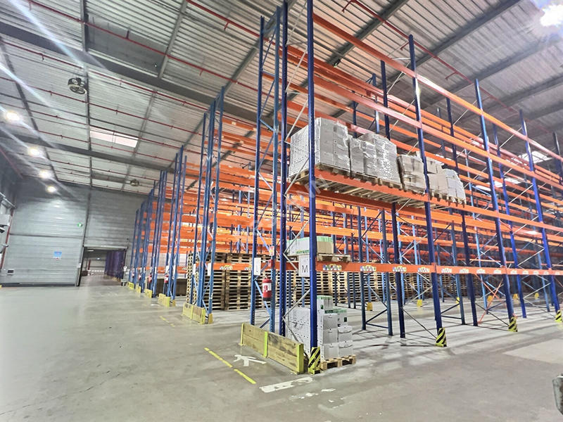 Local d'activité / Entrepôt - 11 420 m²