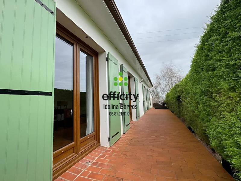 Pavillon - 90 m² - 4 pièces