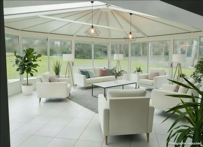 Maison - 210 m² - 7 pièces