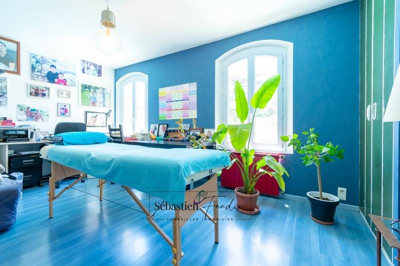 Maison - 162 m² - 5 pièces