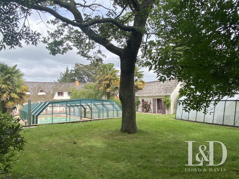 Maison - 185 m² - 7 pièces