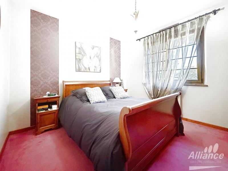 Maison - 96 m² - 6 pièces