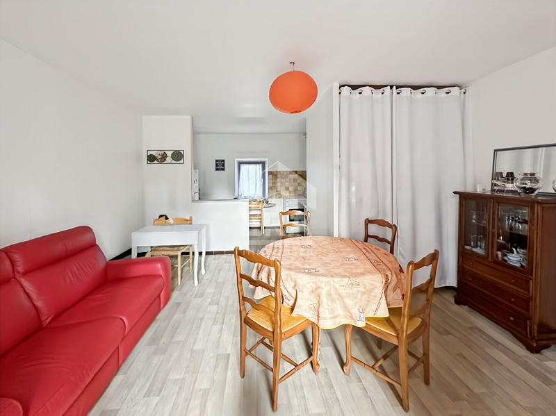 Maison - 106 m² - 6 pièces