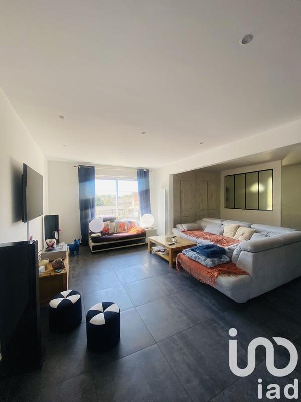 Maison - 400 m² - 8 pièces