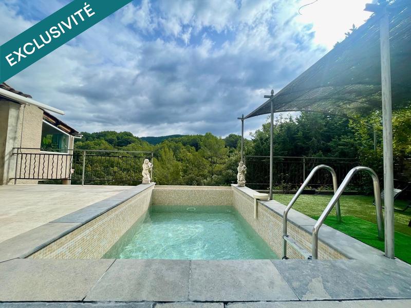 Maison - 197 m² - 7 pièces