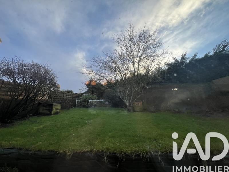 Maison - 99 m² - 5 pièces