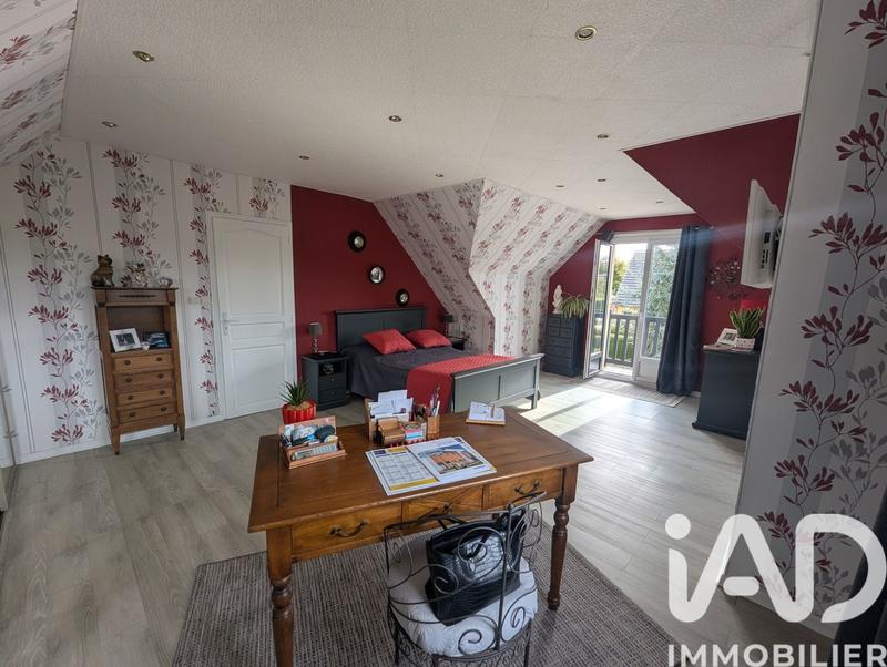 Maison - 169 m² - 7 pièces