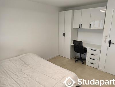 Chambre - 12 m² - 1 pièce