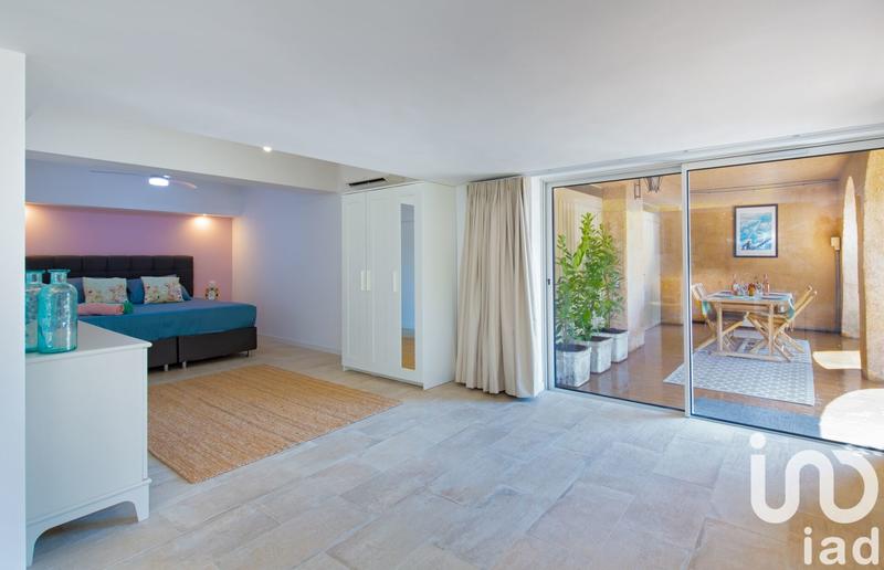 Bastide - 345 m² - 9 pièces