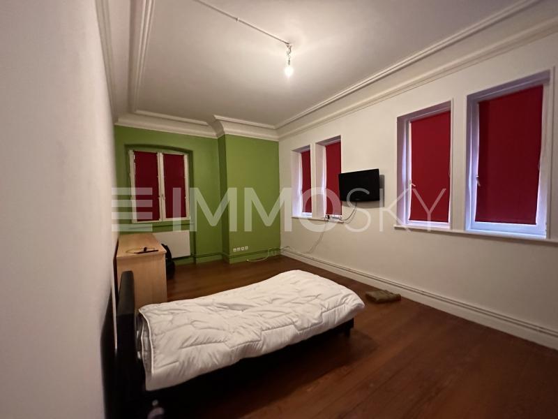 Appartement - 143 m² - 6 pièces