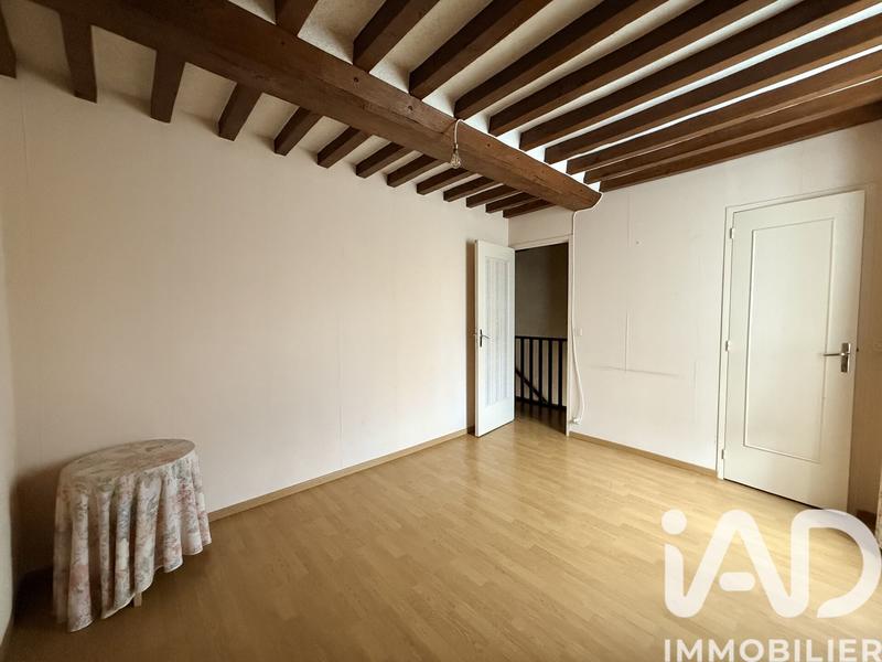 Maison - 250 m² - 9 pièces