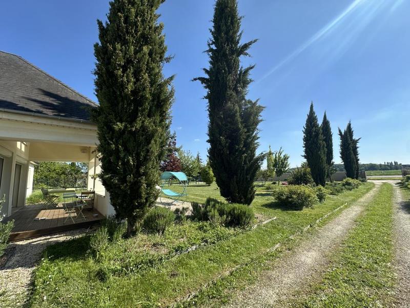 Villa - 147 m² - 8 pièces