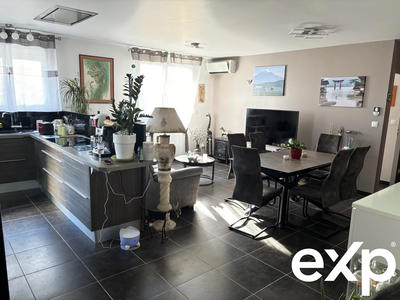 Maison - 83 m² - 4 pièces