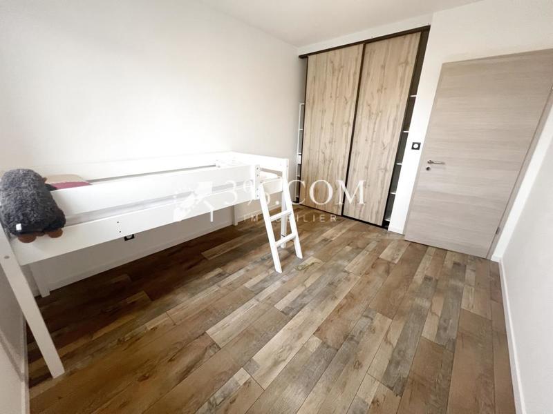 Maison - 121 m² - 5 pièces