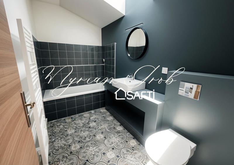 Maison - 195 m² - 7 pièces