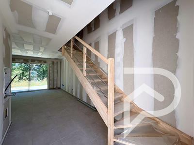 Maison - 87 m² - 4 pièces