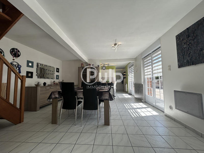 Maison - 110 m² - 4 pièces